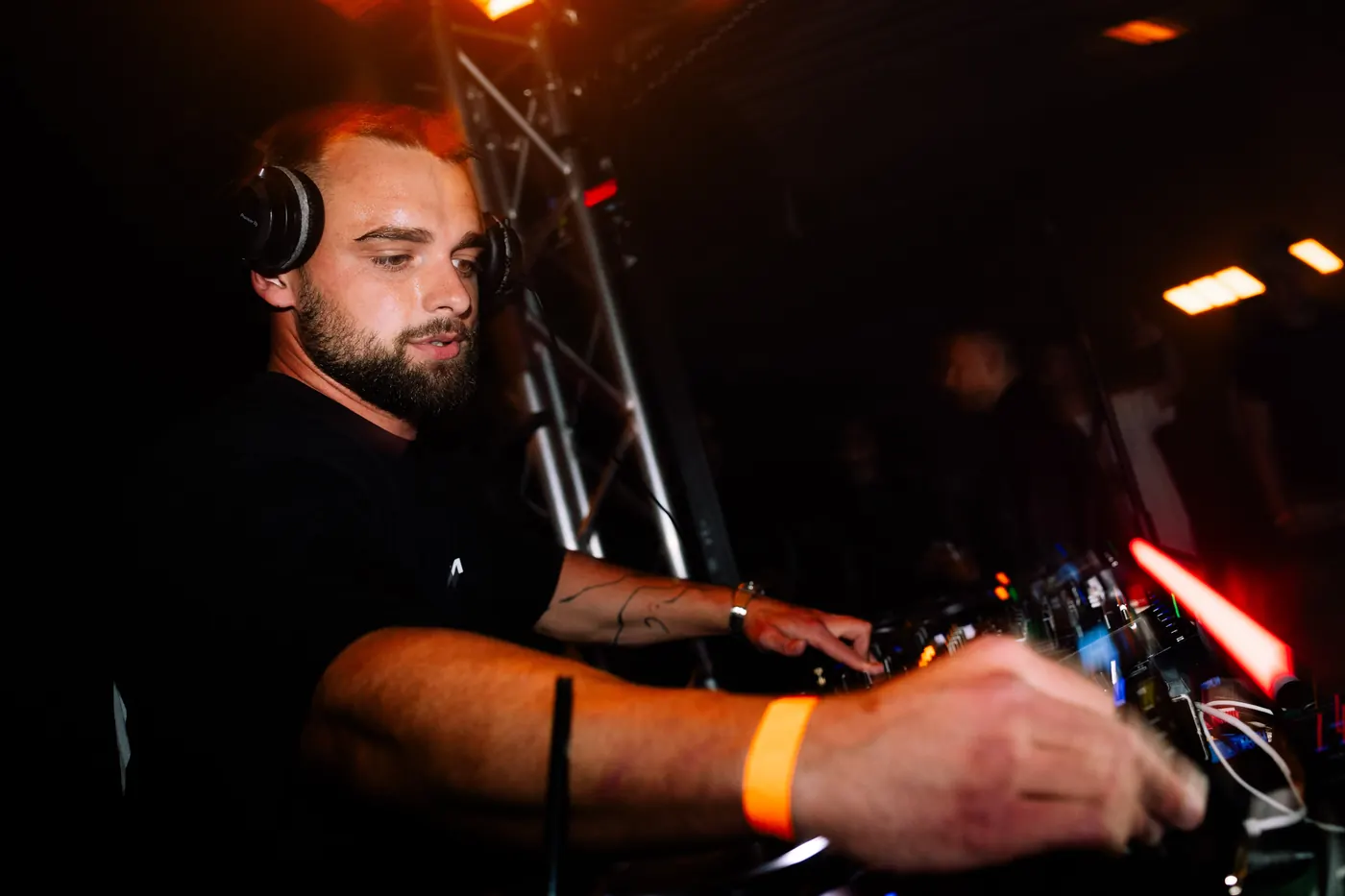 UNIRAVE #1 — závěrečný set